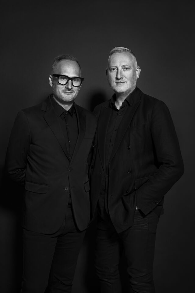 Keston e Jeremy Muijs, os irmãos fundadores da marca.