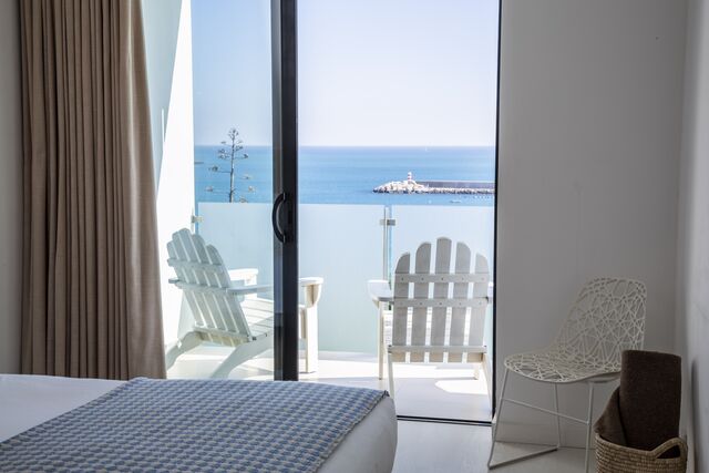 Memmo Baleeira: os quartos com vista para o mar.