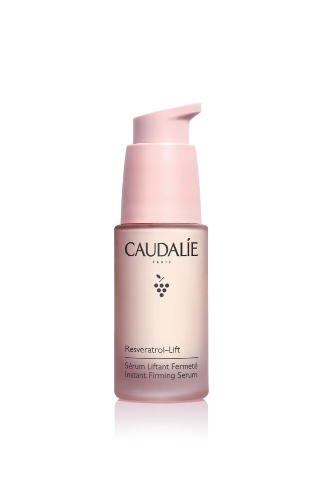 Sérum de firmeza Resveratrol Lift (30ml), €50,40 Caudalie