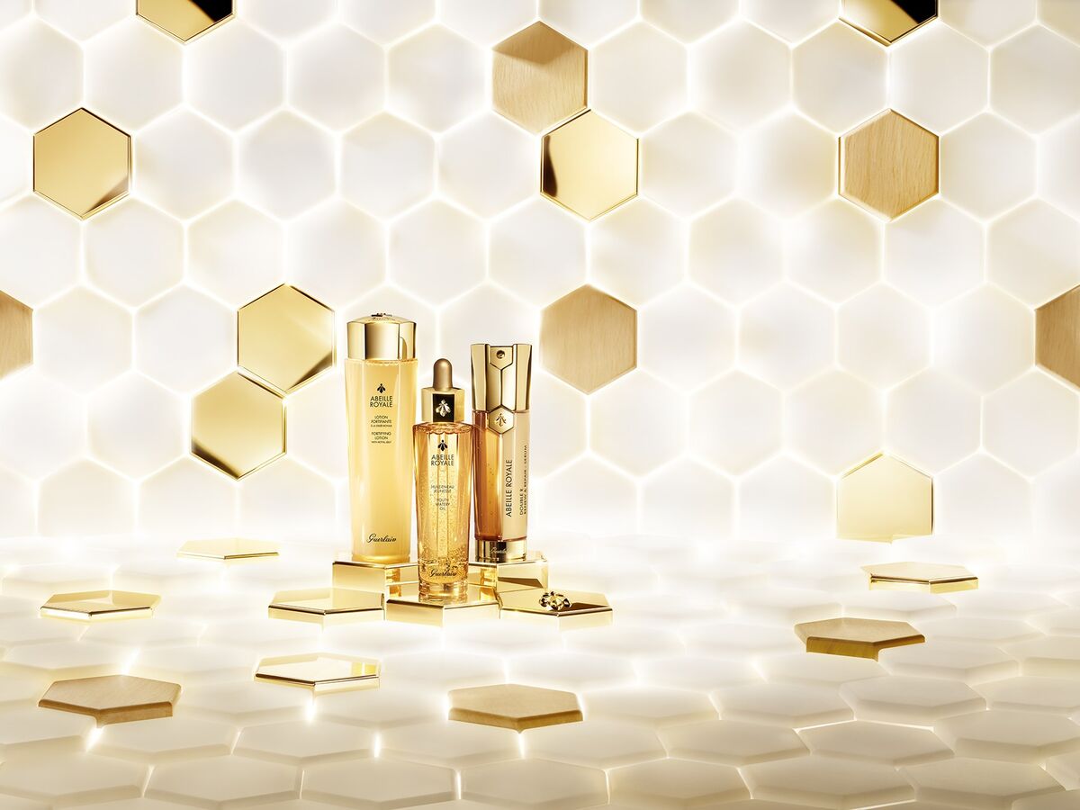 O revolucionário trio da linha Abeille Royale é composto por dois icónicos best-sellers e pela recém-lançada loção fortificante 