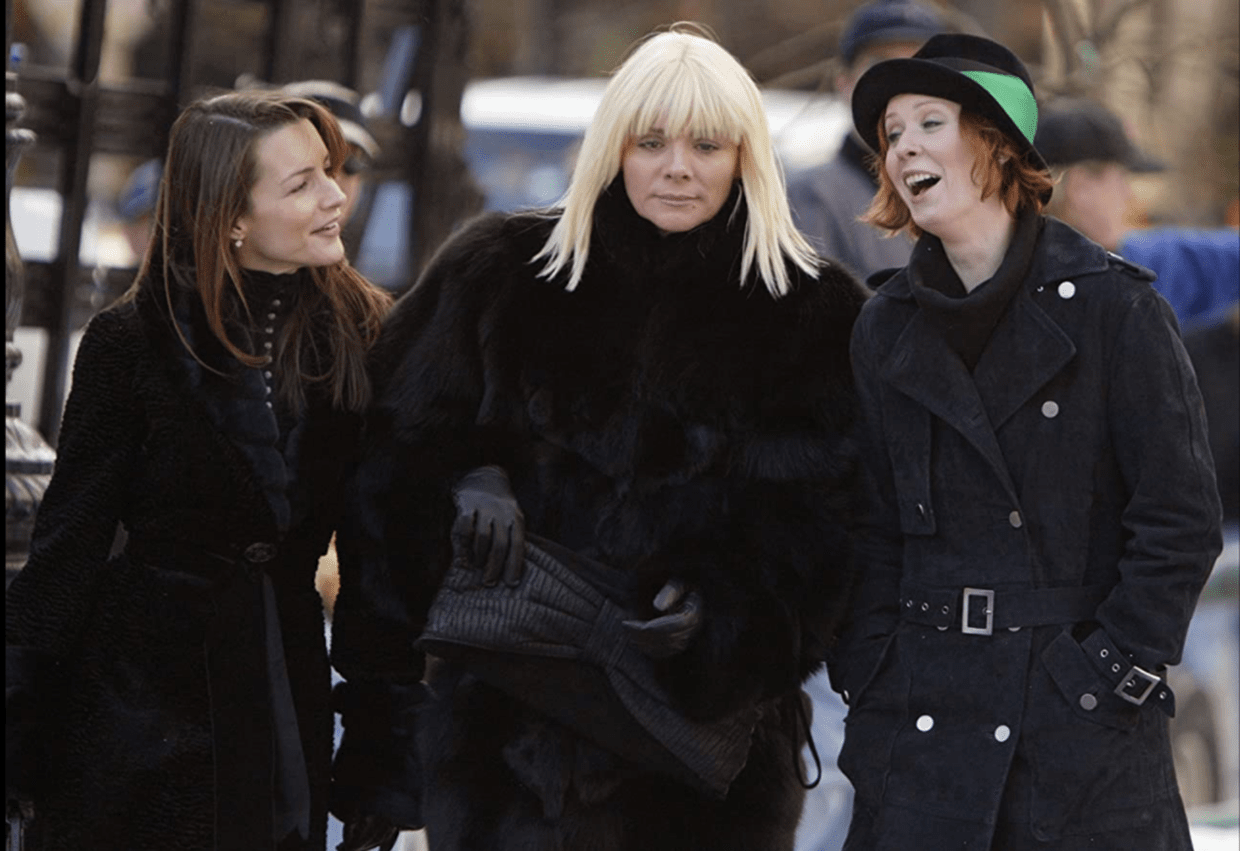 Kim Cattrall, Kristin Davis, e Cynthia Nixon em Sexo e a Cidade (1998)