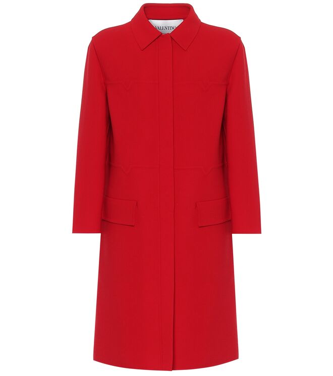 Valentino, € 1,883, em mytheresa.com