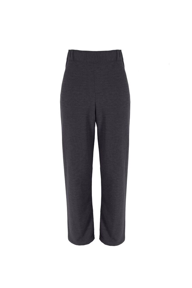 Calças, €89, BYOU