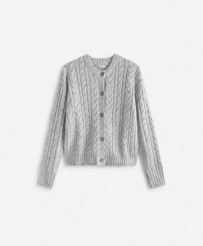 Camisola, €29,99, Oysho