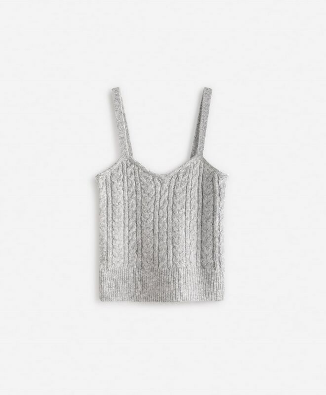 Top, €19,99, Oysho