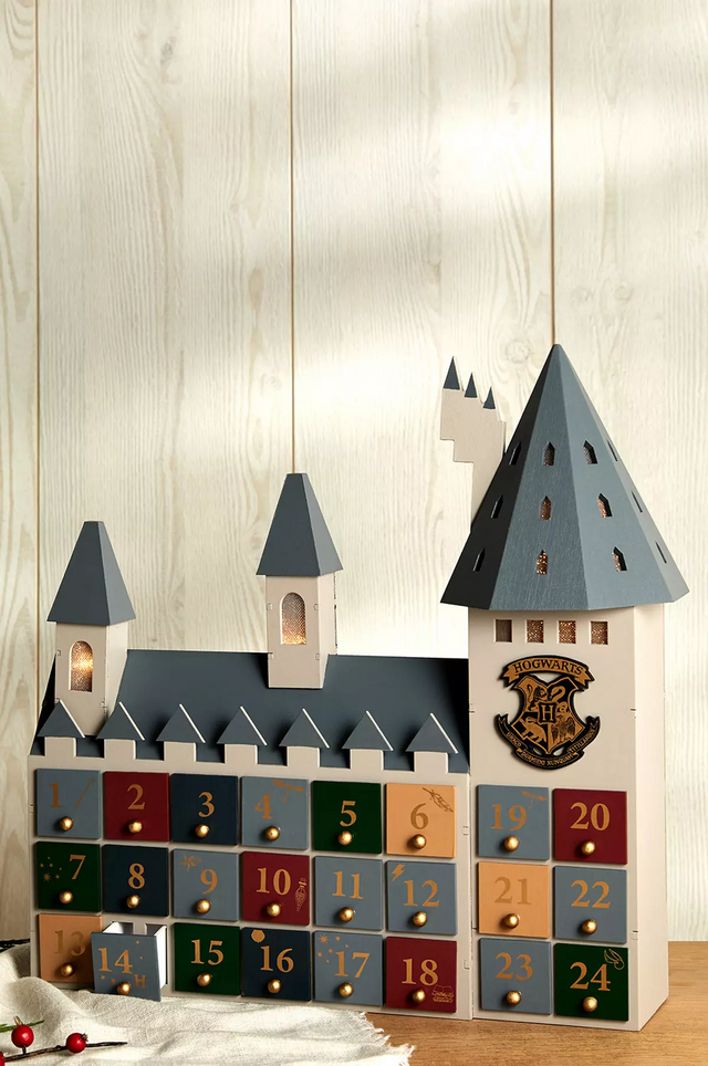 Calendário do Advento, €18, Primark