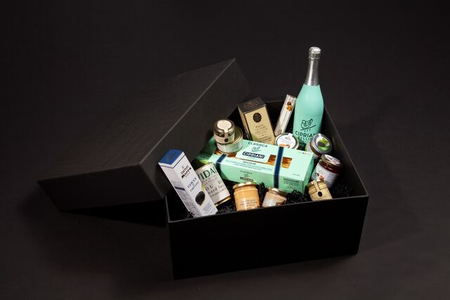 Cabaz Gourmet, €275, JNCQUOI