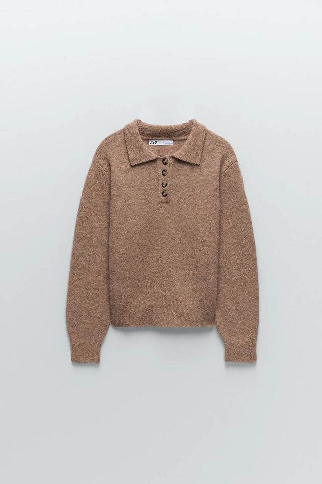 Camisola, €22,95, Zara