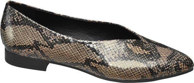 Sapatos, €24,99, Deichmann