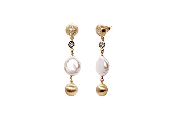 Brincos €159.90, Eugénio Campos