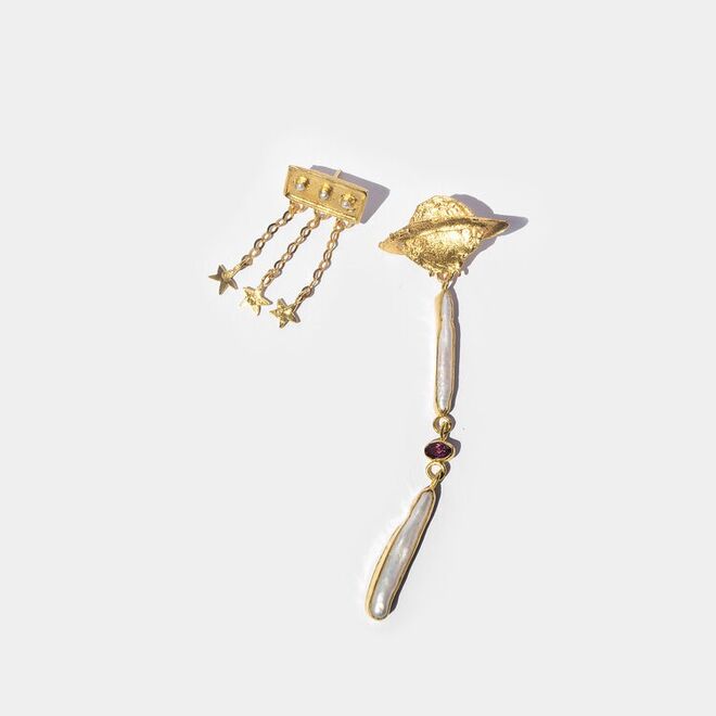 Brincos Carleen, €420, Beatriz Jardinha