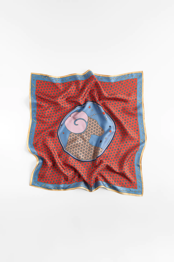 Lenço edição especial 100 % seda, com estampado de Capricórnio