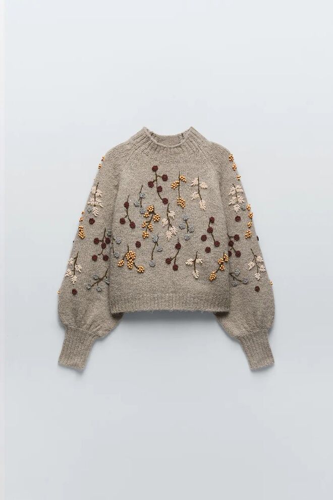 Camisola de malha, €39,95, Zara