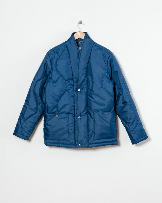 Casaco impermeável, €230, La Paz