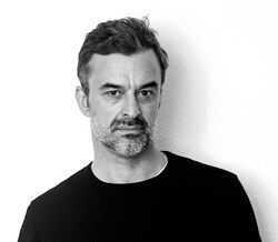 Luís Buchinho: “Estou a fazer uma coleção muito mais pequena, mais racional do que emocional”