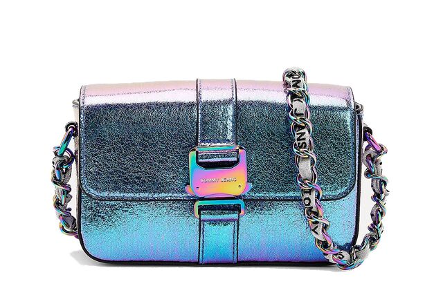 Carteira, €135, Tommy Hilfiger