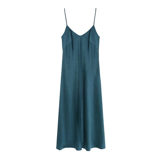 Vestido, €29,99, Parfois