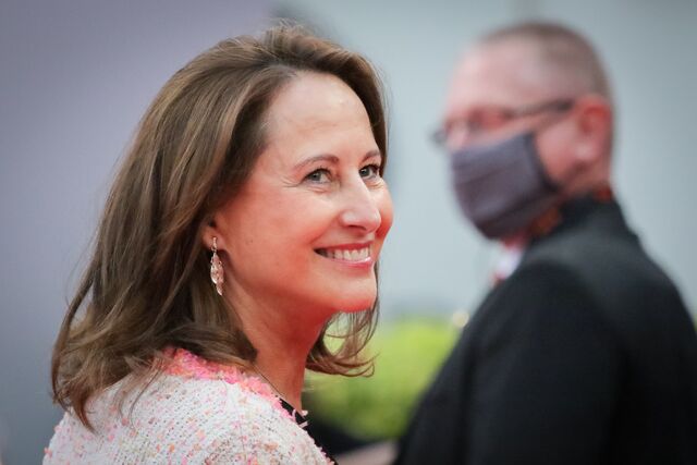 Em 2007, quando Ségolène Royal concorreu às presidenciais francesas contra Nicolas Sarkozy.