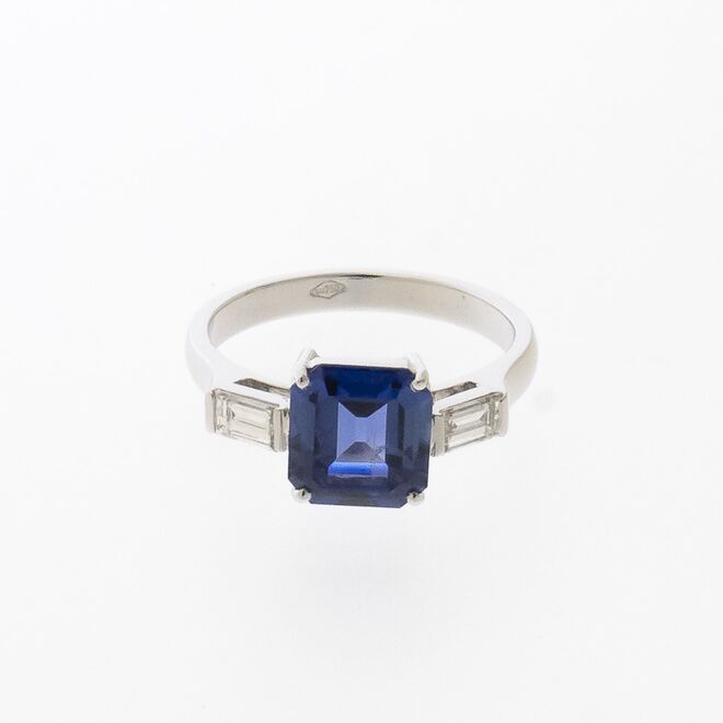 Anel, Direggio (preço sob consulta)