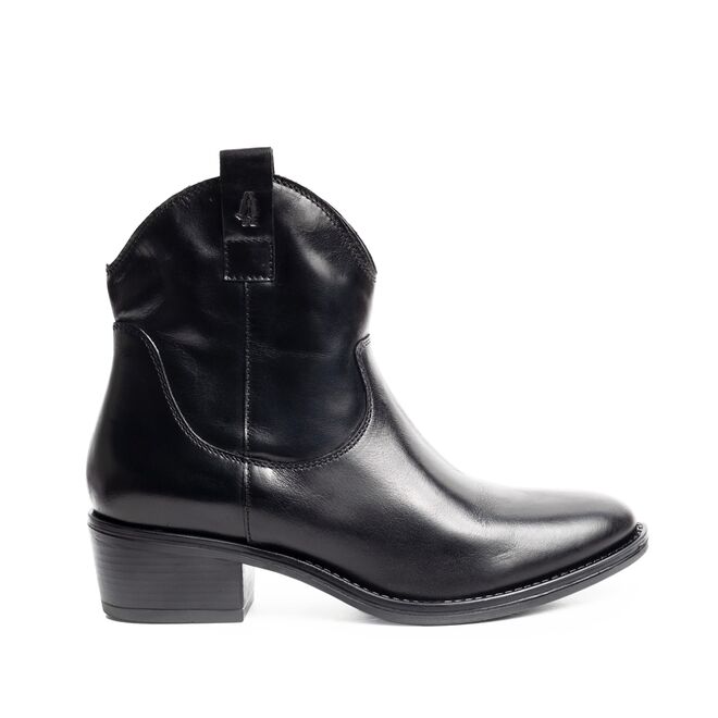 Botins, €109,90, Hush Puppies