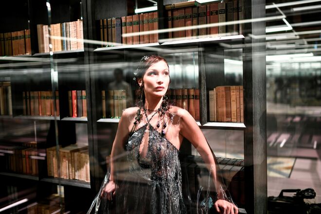 Bella-hadid-fendi