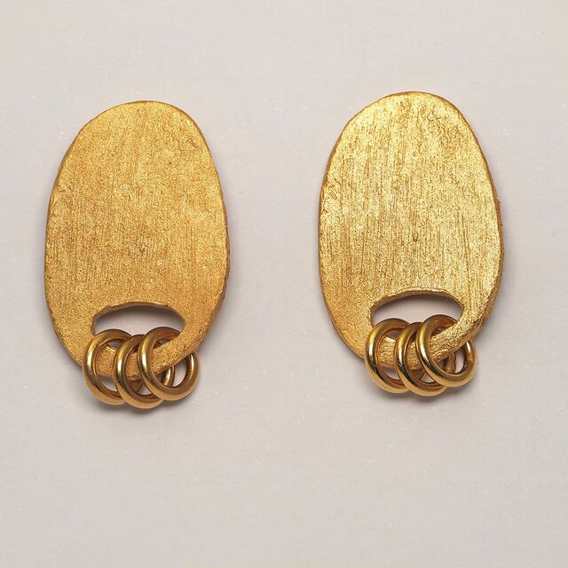 Brincos Akemi, €85, Raquel Poço Jewellery