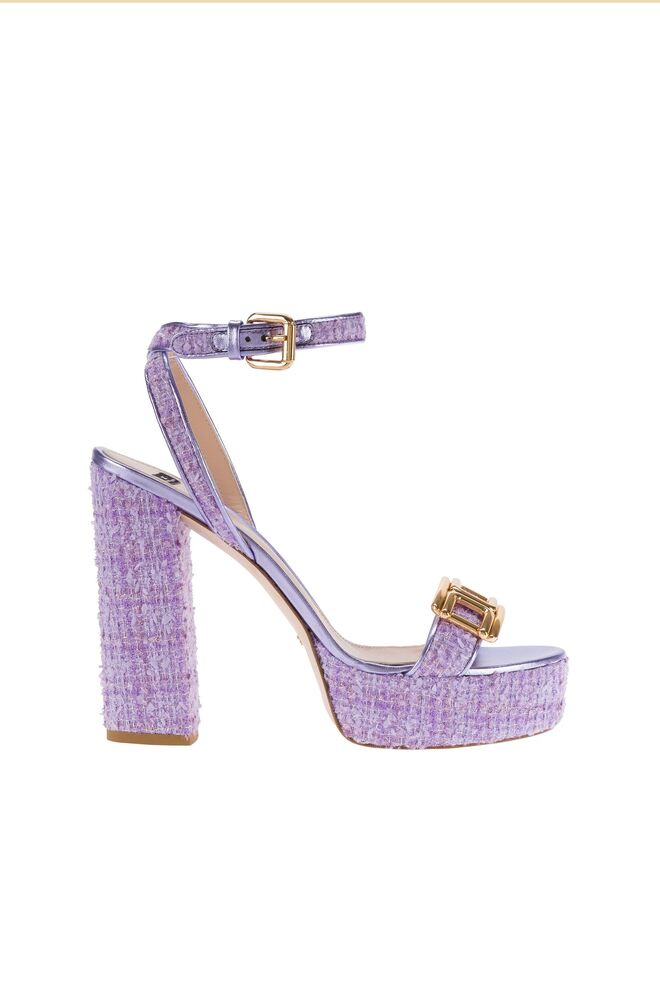 Sandálias, €476, Elisabetta Franchi