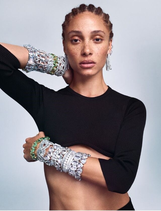 A modelo britânica Adwoa Aboah fez parte da campanha promocional da Collection One