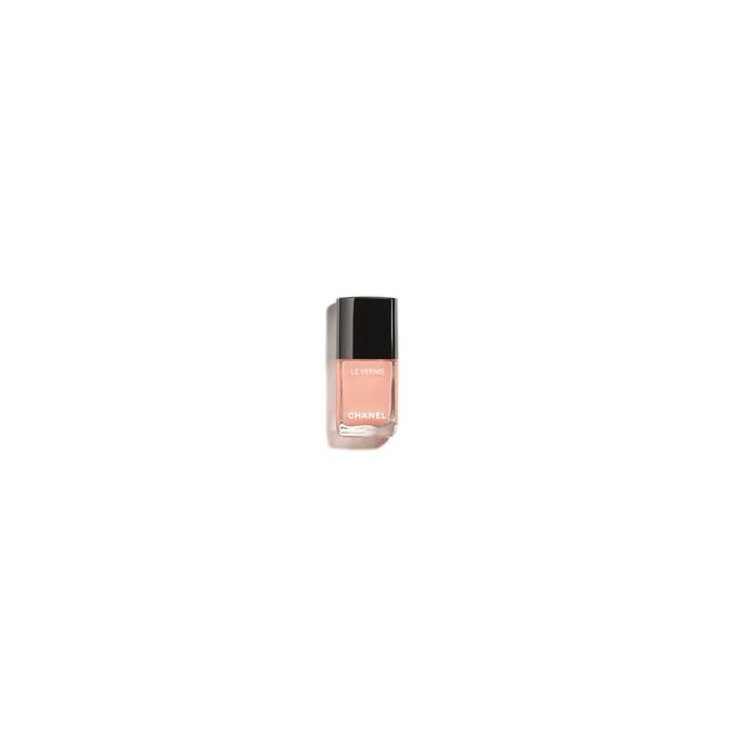 Verniz Le Vernis no tom 883 - Pensée, €27, Chanel
