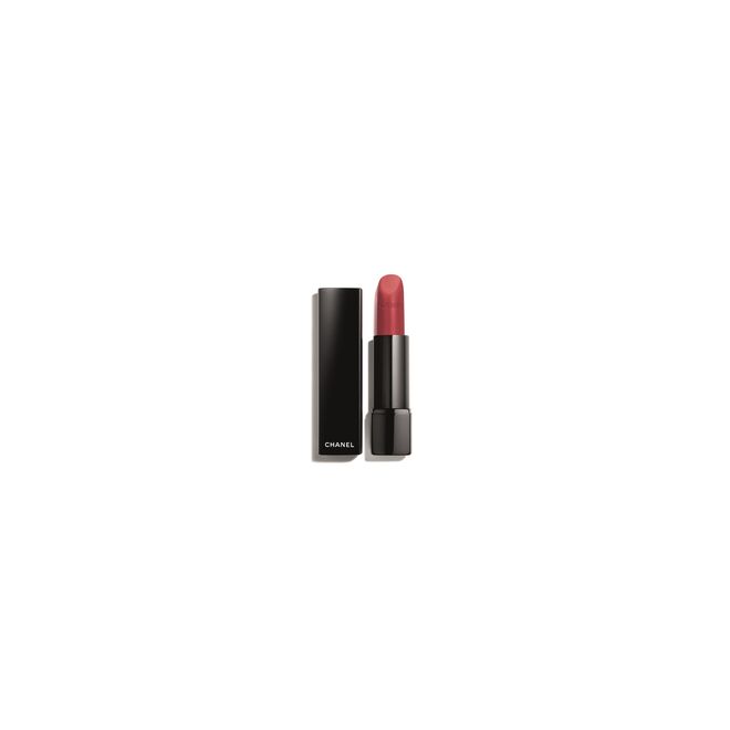Batom Rouge Allure Velvet Extrême no tom 136 - Pivoine Noire, edição limitada, €38, Chanel