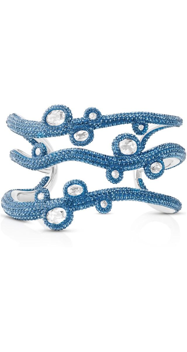 Mar: Pulseira Tigris banhada a palladium com cristais, coleção Atelier, € 599, Swarovski