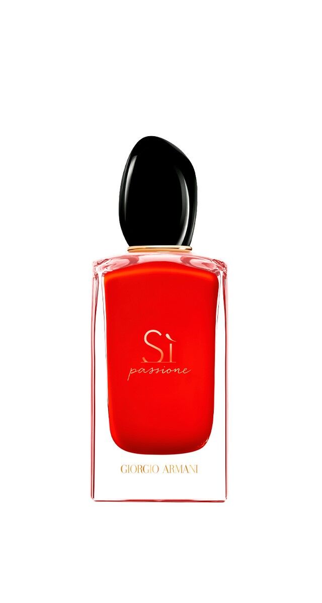Eau de parfum Sì Passione, 30ml, €64,85, Giorgio Armani.
