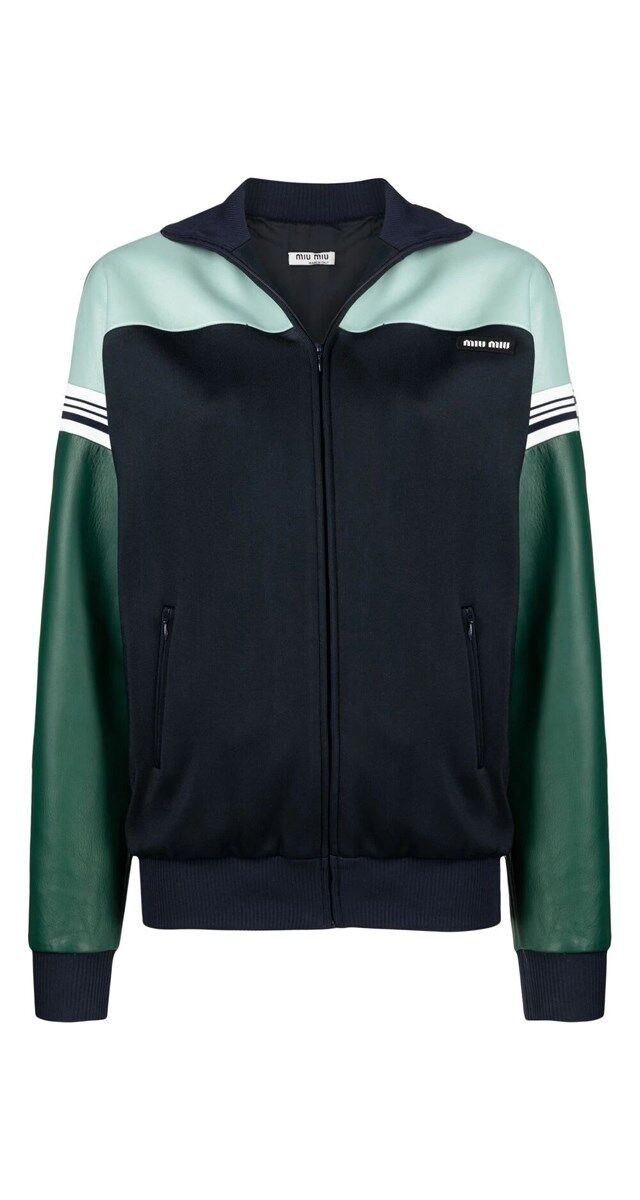 Blusão em pele e poliamida, €1620, Miu Miu.