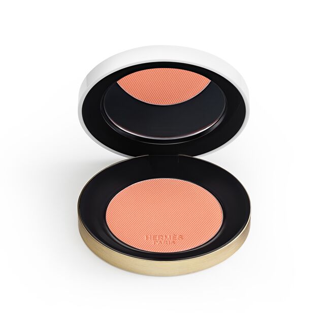 Rose Silky Blush, Hermès, €68 (recargas, €42)