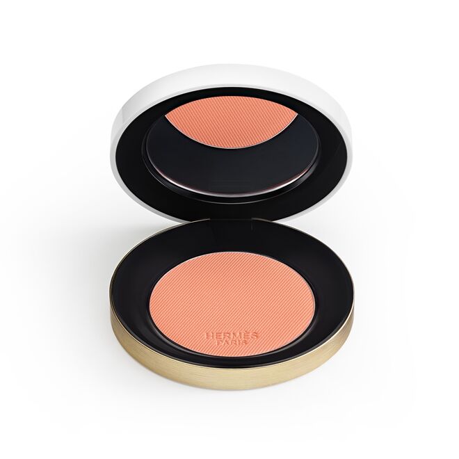 Rose Silky Blush, Hermès, €68 (recargas, €42)
