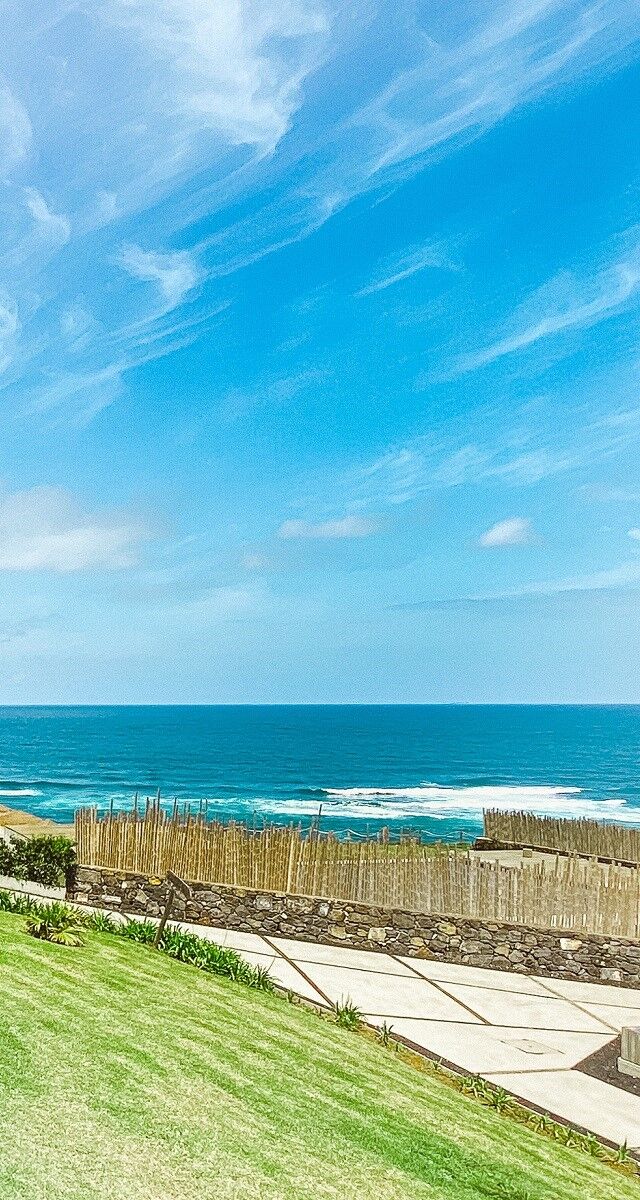 Family Experience com três noites de alojamento, uma aula de surf e um picnic em família, um jantar no restaurante Santa Barbara, desde € 780 (2 adultos e 1 criança), Santa Barbara Azores.