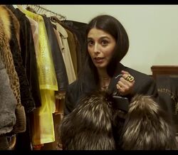 Como é o closet de uma stylist? Maria Nobre desvenda o mistério