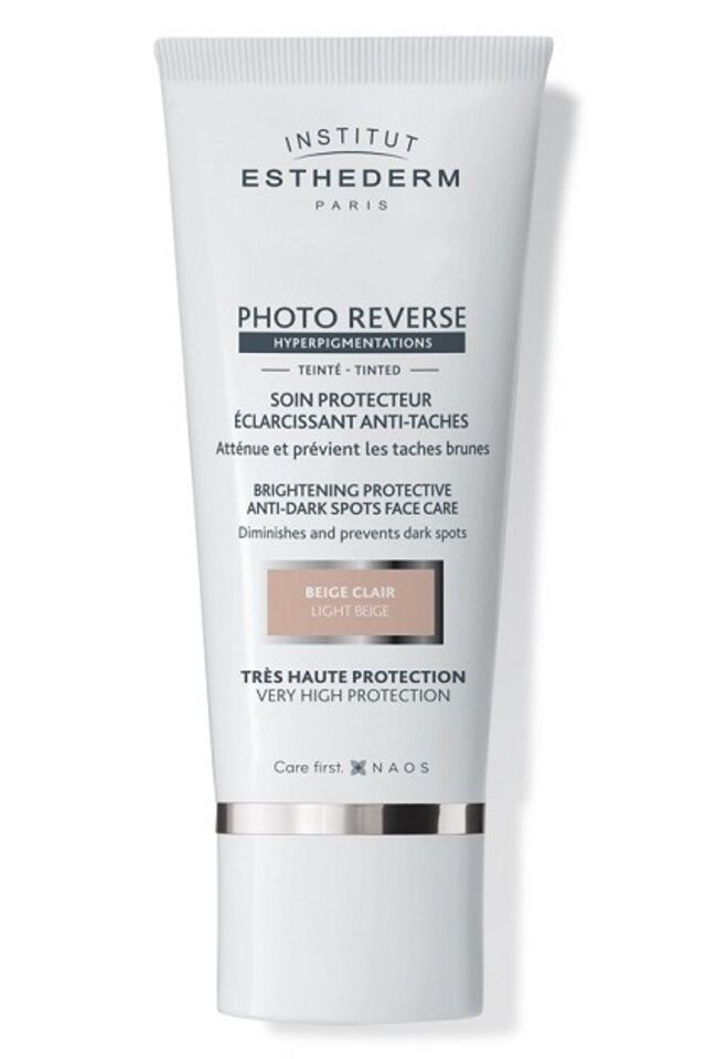 Protetor solar com cor Photo Reverse, € 59,30, Esthederm