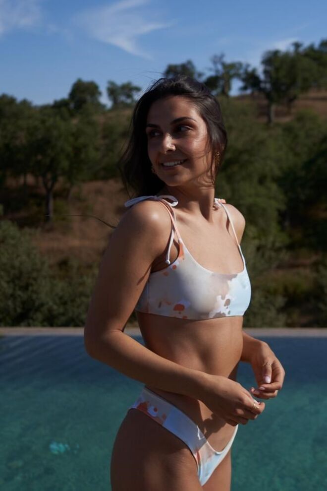 Moledo, €76, Misko Beachwear