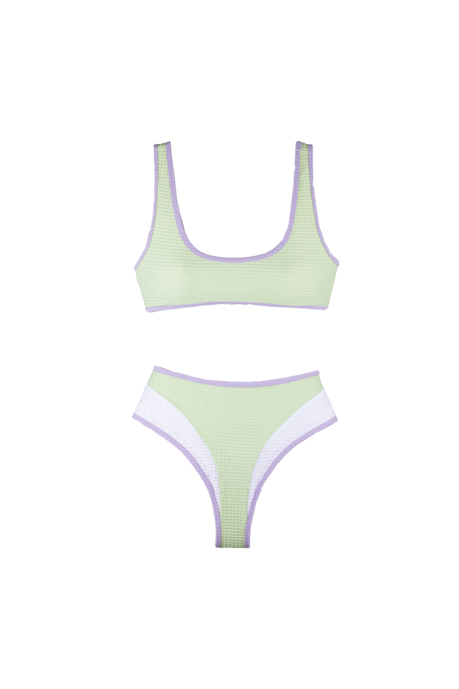 Tendência: Smoked.  Biquini, €98,90, Cantê. 