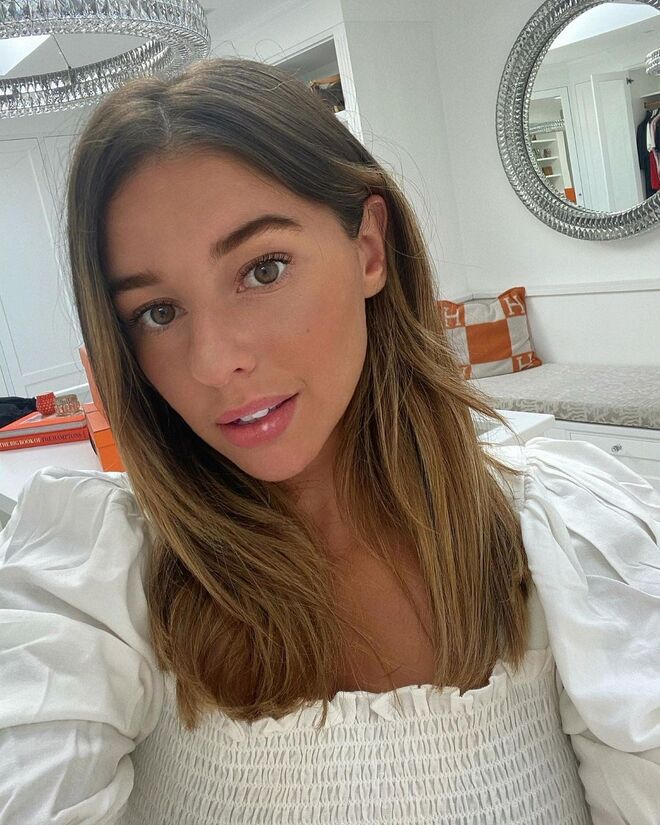 Shanga Forsberg é a mulher de Emil Forsberg, jogador da seleção da Suécia.