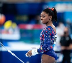 Simone Biles. Lágrimas, pressão emocional e angústia na final dos Jogos Olímpicos