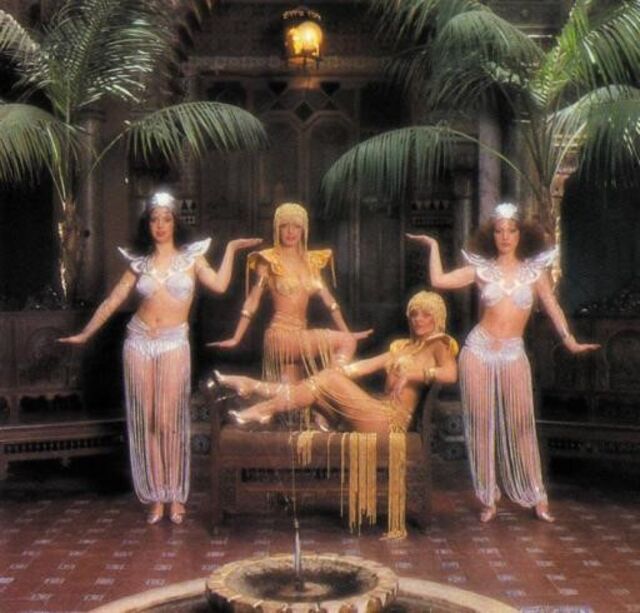 A girl band portuguesa, Doce na Casa do Alentejo em Lisboa.