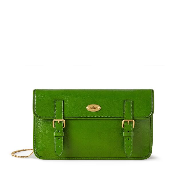 Mulberry x Alexa Chung, Little Guy, £895, disponível em Mulberry.com.