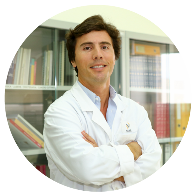 Tiago Torres, dermatologista.