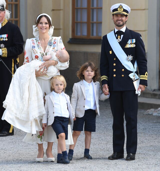 O conto de fadas que foi o batizado de Julian, filho de Sofia e Carl Philip da Suécia