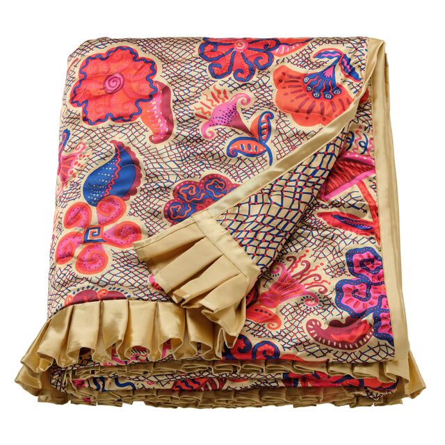 Manta Karismatisk, €39, Ikea x Zandra Rhodes.