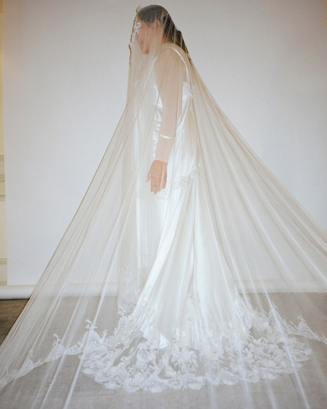 Vestido de noiva para a peça 'Sete Mortes de Maria Callas', de Marina Abramović.