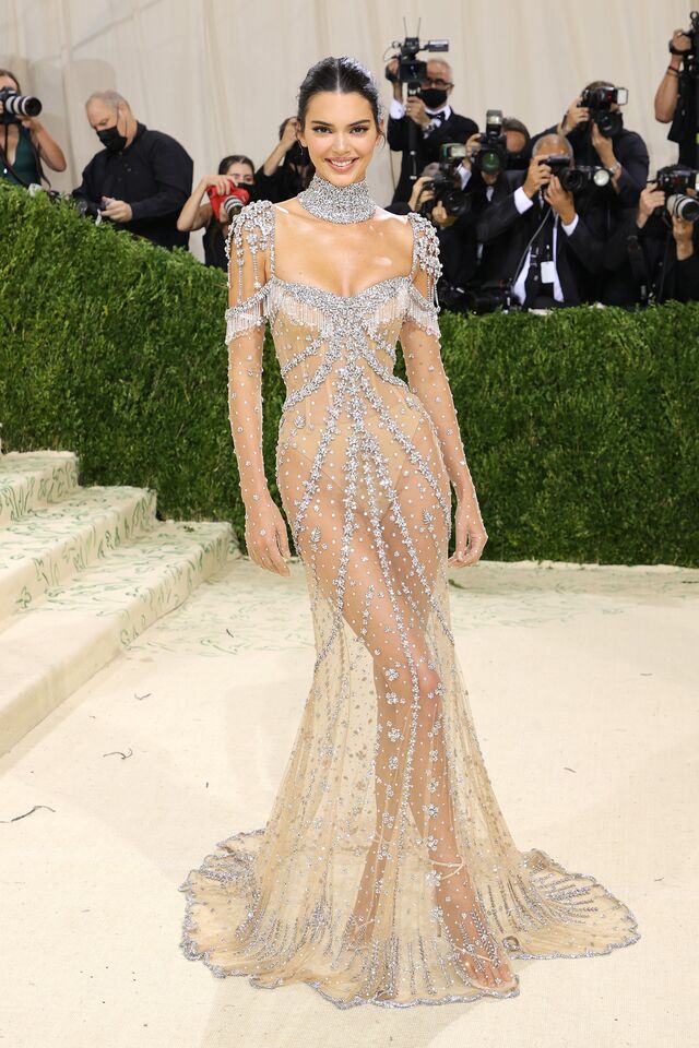 Kendall Jenner em Givenchy.
