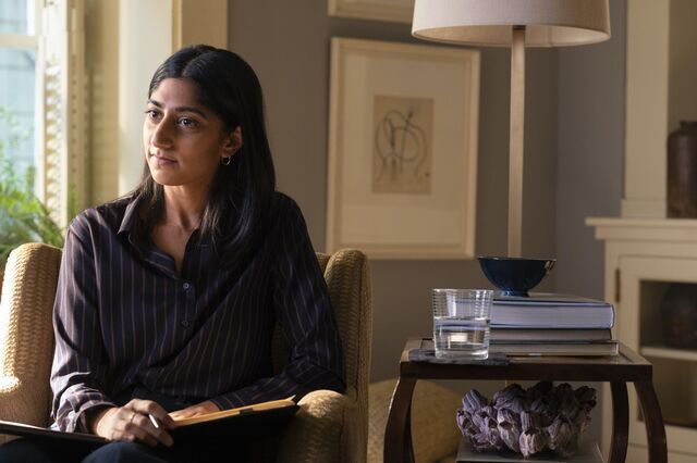 Sunita Mani em 'Scenes from a marriage', da HBO.